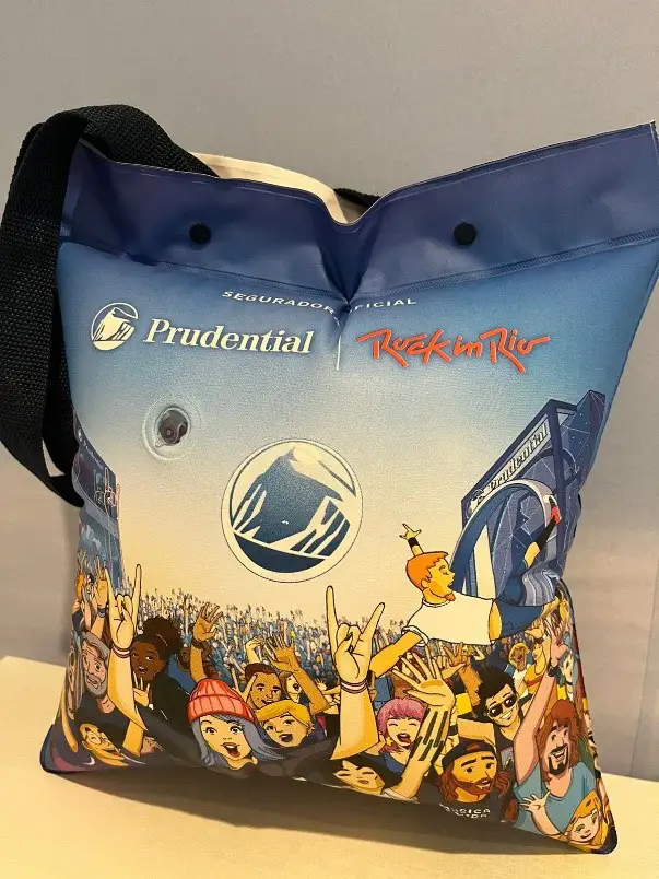 Brinde Prudential distribuído no Rock in Rio 2024