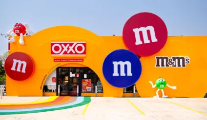 Loja conceito Oxxo e M&M's