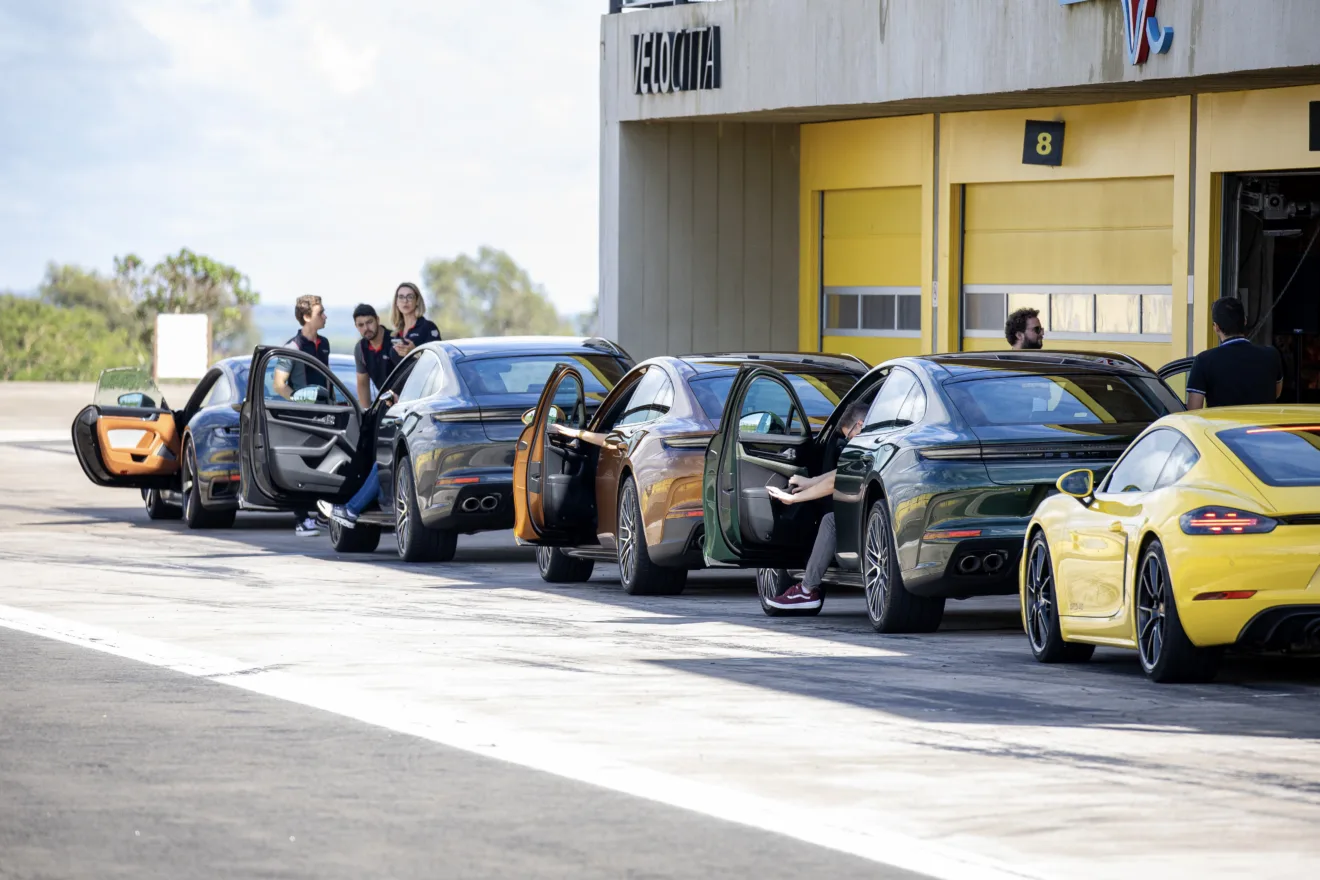 Treinamento Porsche Panamera, realizado pela agência Hype