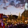 Imagem panorâmica do festival de Natal em Gramado, do qual a Kia é patrocinadora