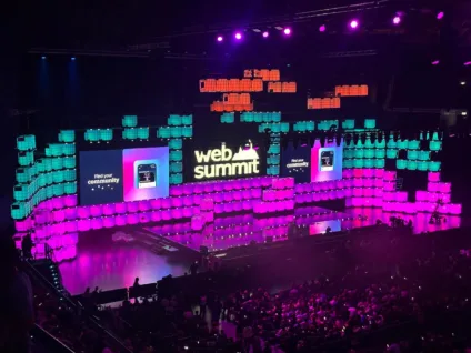 Web Summit Lisboa apresenta o futuro em construção, mas entregas ainda não convencem