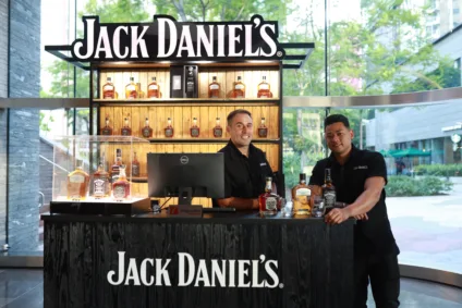 Imagem mostra loja pop up da Jack Daniel's