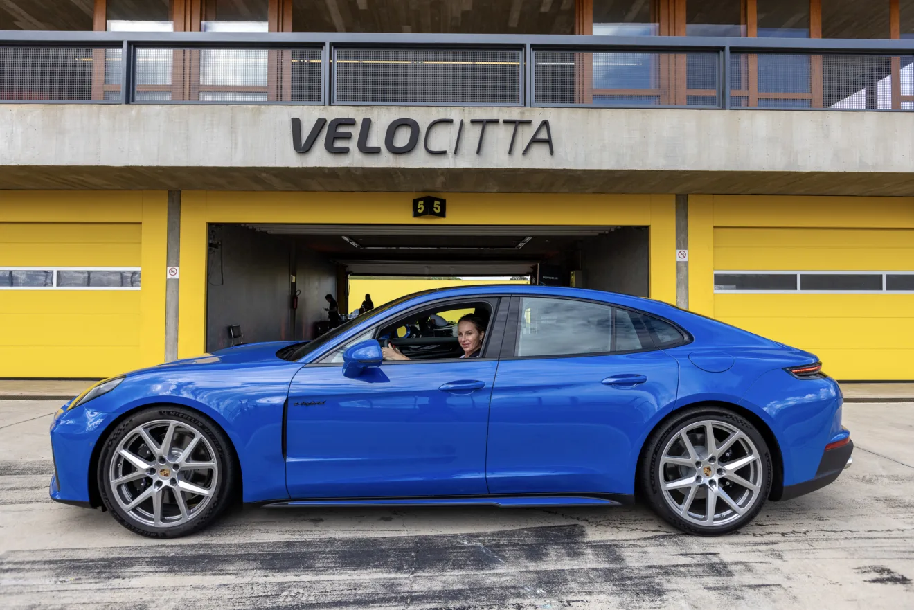 Treinamento Porsche Panamera, realizado pela agência Hype