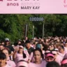 Imagem mostra abertura da Corrida promovida pela Mary Kay