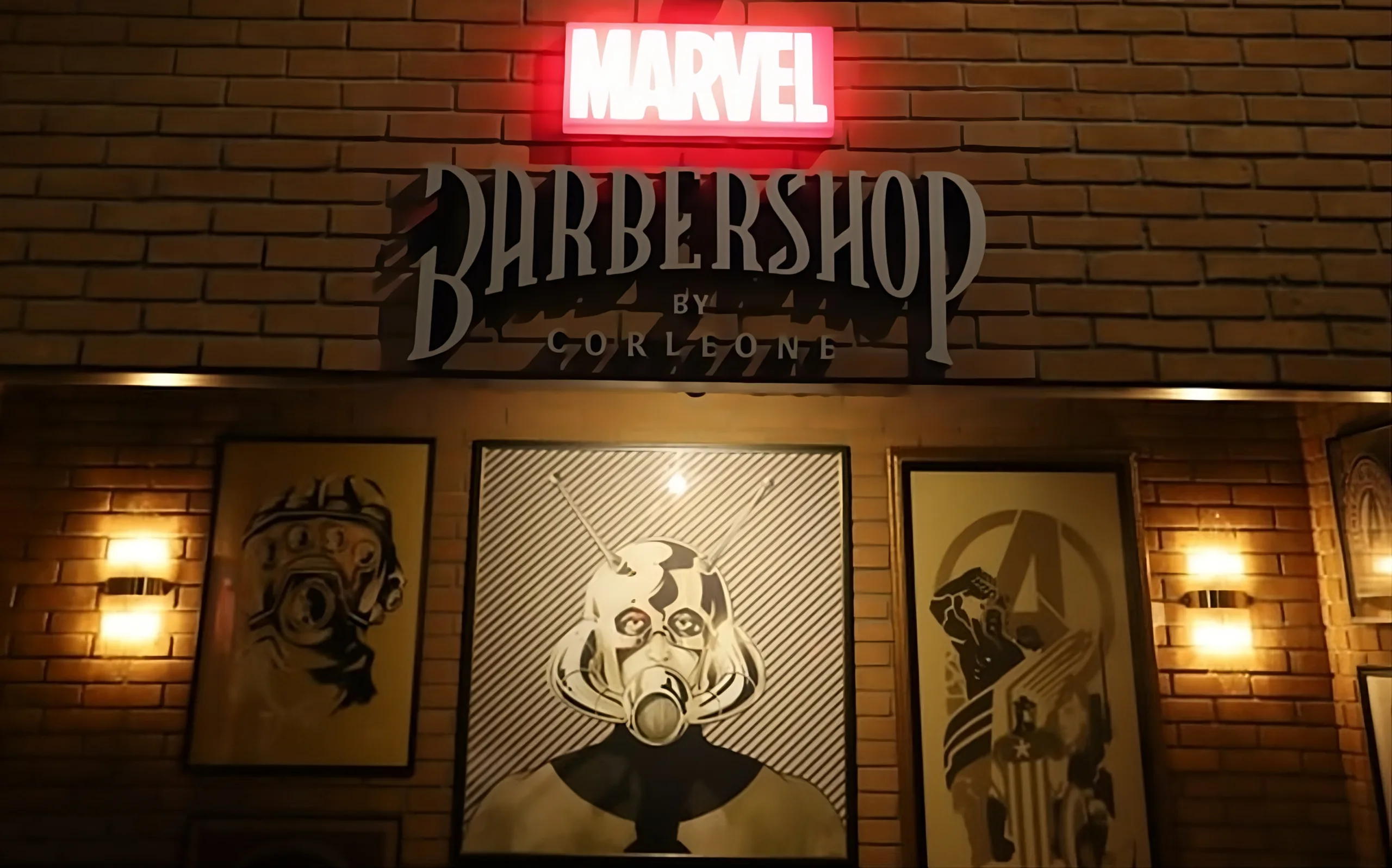 Imagem mostra as ofertas da Marvel Barbershop by Corleone