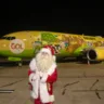 Imagem mostra o Avião do Chico Bento chegando para o Natal em Campos do Jordão