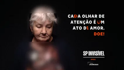 SP Invisível coloca alerta para falta de iniciativas voltadas à população de rua em relógios e metrôs da capital