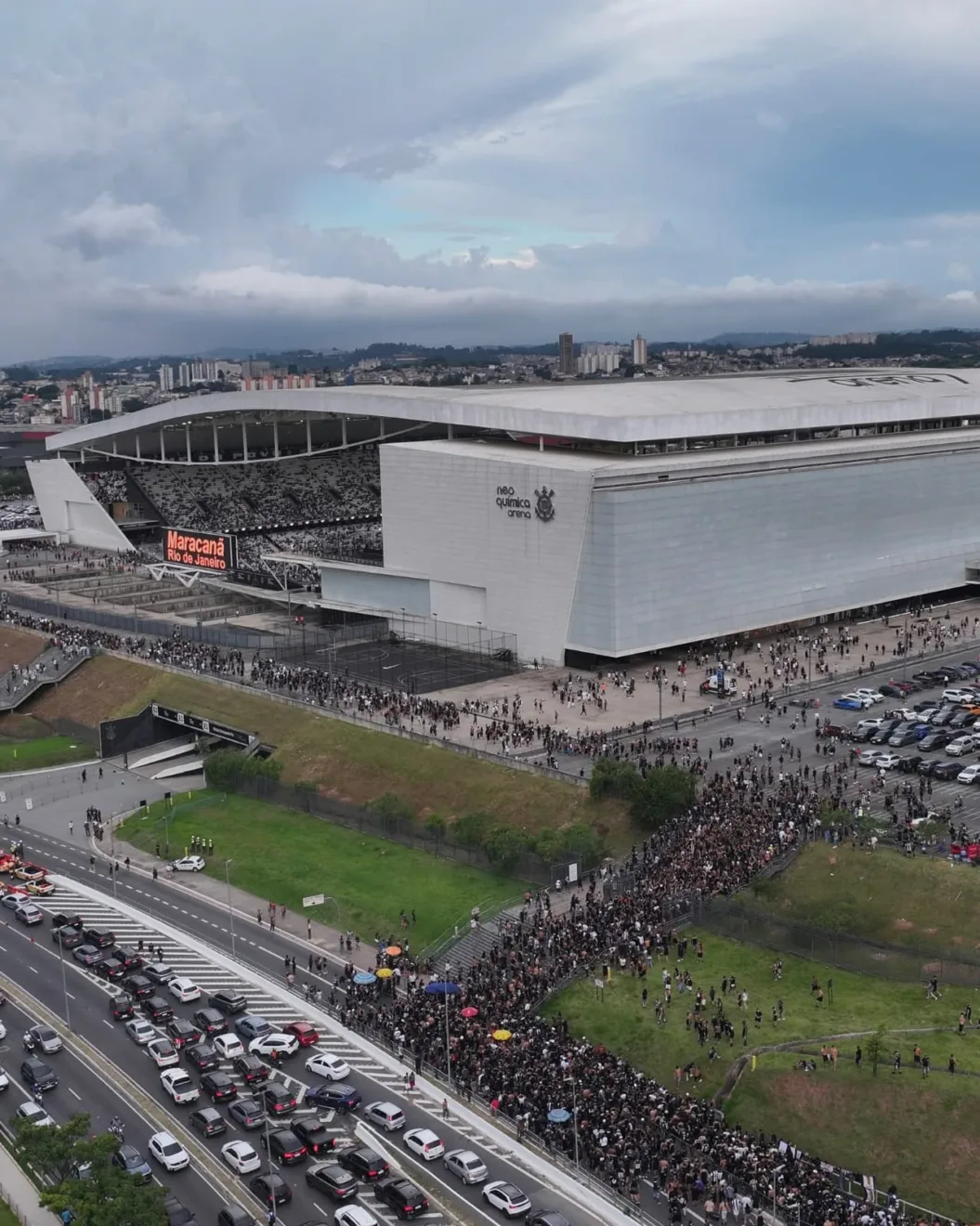 Imagem mostra o estádio Neo Química Arena, do Corinthians, que deve ser quitado pela ação "Doe Arena Corinthians"