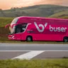 Imagem mostra ônibus da Buser, que confirmou patrocínio ao Campeonato Mineiro de futebol