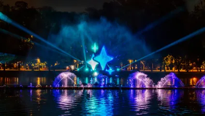 Imagem mostra show de luzes que a Samsung levou ao Parque do Ibirapuera