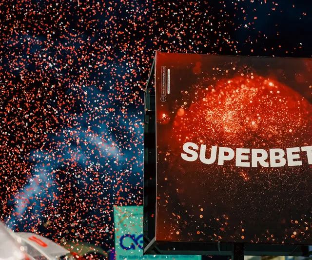 Imagem de divulgação mostra logomarca da Superbet como patrocinadora do Carnaval do RJ