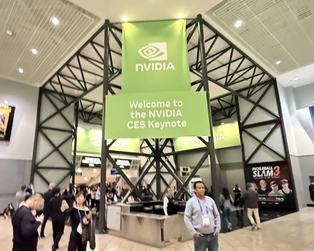 Estande da NVIDIA na CES 2025, em Las Vegas