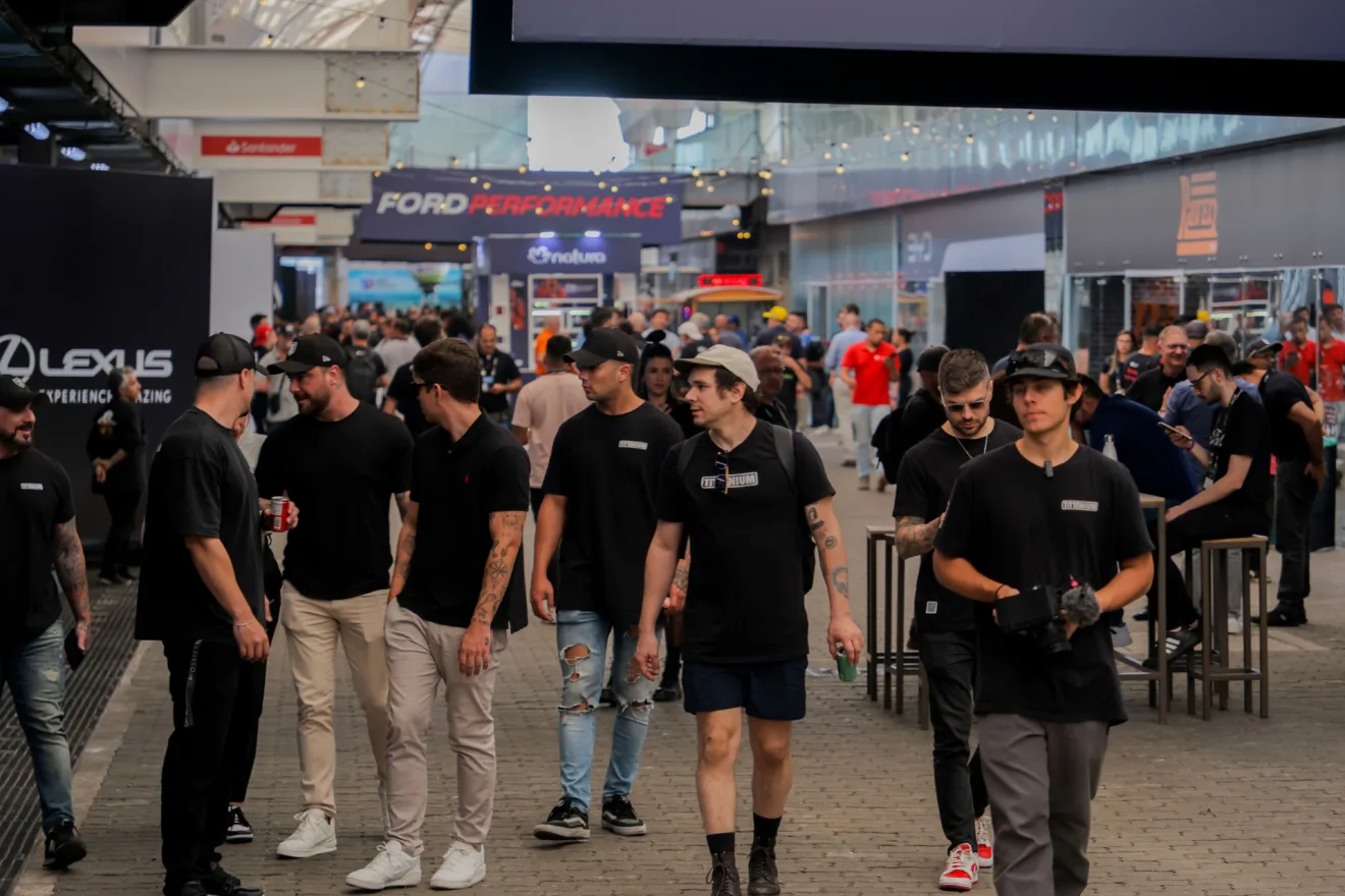 Imagem mostra público do Festival Interlagos de 2024: evento assegurou 98% de renovações para a ediçao de 2025