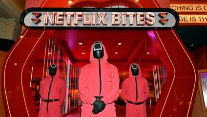 Imagem da fachada do Netflix Bits, restaurante que a Netflix abriu em Las Vegas