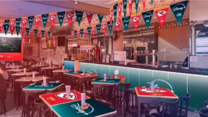 Imagem conceitual de bar tematizado pela Disney para watch party do Super Bowl