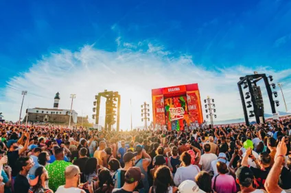 Show de Timabalada em Salvador, uma ação do Carnaval Brahma