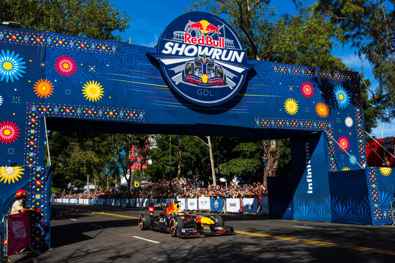 Red Bull Showrun