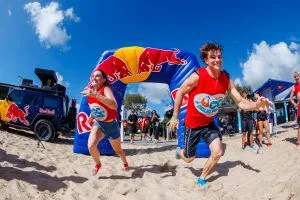 Imagem mostra início do Red Bull Ibiza Royale