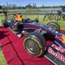 Red Bull RB7, carro de Fórmula 1, foi exibido no Parque Barigui, em Curitiba