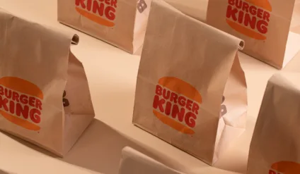 Imagem simboliza promoção conjunta de lanches do Burger King para usuários do iFood