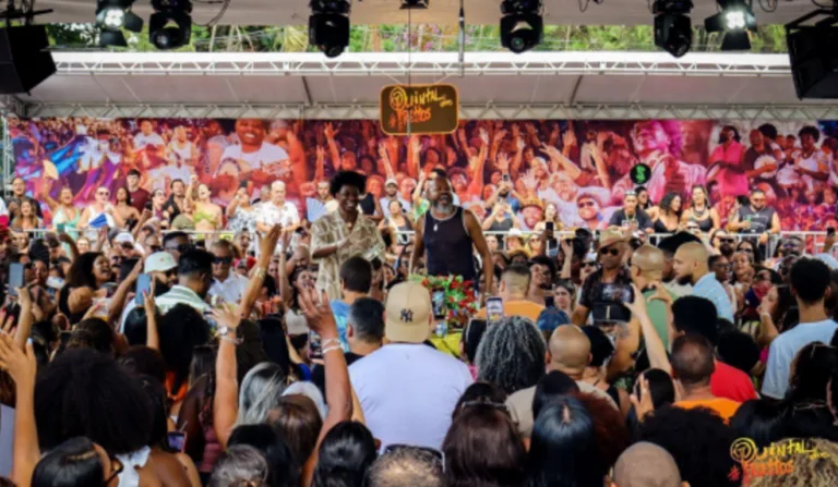 Imagem de um evento do Quintal dos Prettos, que celebra 7 anos em abril
