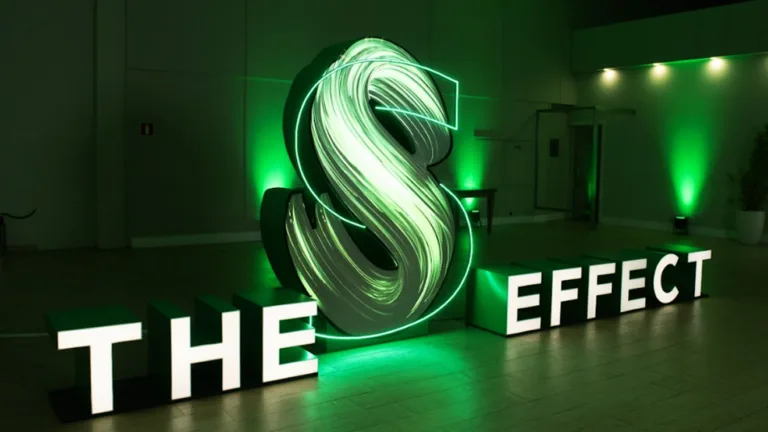 Cenografia do evento Sam Pulse traz o dizer "The S Effect"