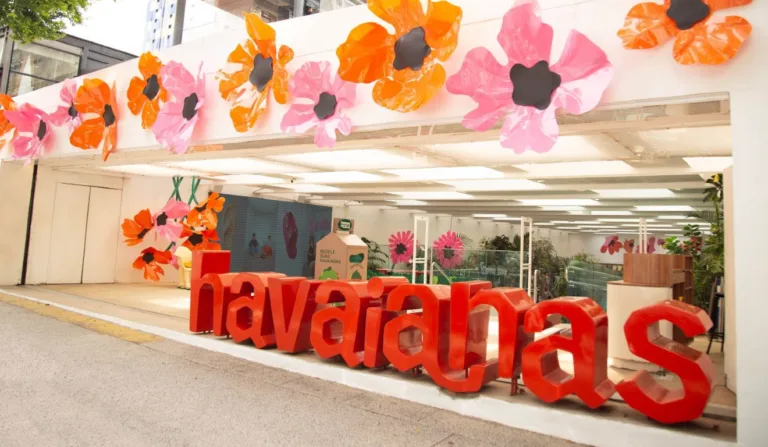 havaianas flower bar