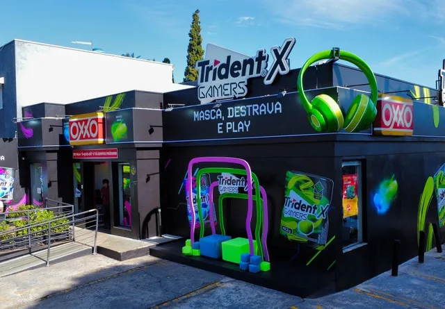 Loja emblemática da OXXO em parceria com a Trident