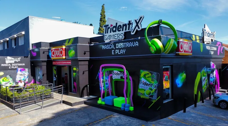 Loja emblemática da OXXO em parceria com a Trident