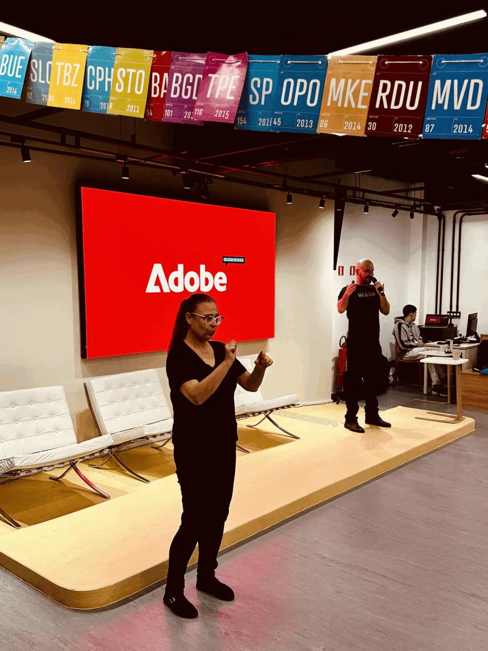 Creative Mornings, na Adobe