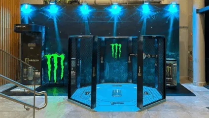 Ativação Monster e UFC, assinada pela agência MAK Ativação Monster e UFC, assinada pela agência MAK