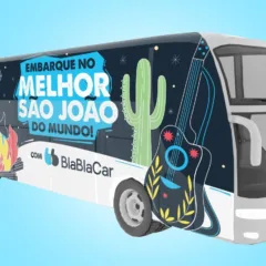 Ônibus vira museu do blablacar no São João de Caruaru