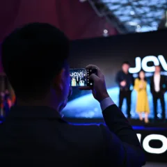 LGL Case comanda lançamento imersivo da JOVI no Brasil com parcerias exclusivas e experiências tecnológicas