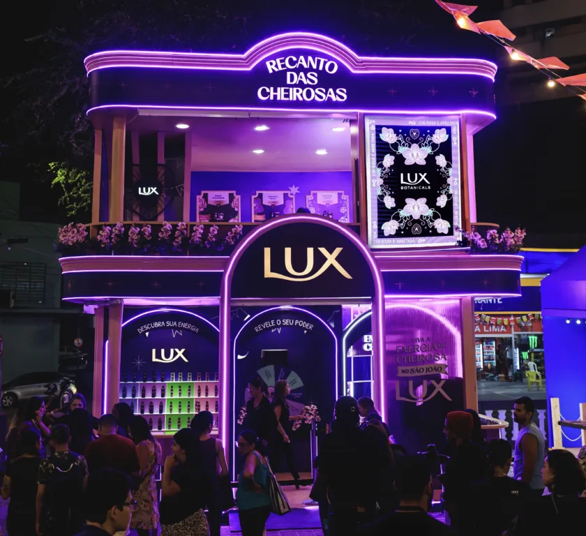 Ativação Recanto das Cheirosas de LUX