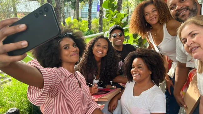 Elenco de Garota do Momento, novela da TV Globo