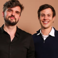 CEO da Cuco Agency, Dennis Vianêz; junto de Luan Teixeira, cofundador