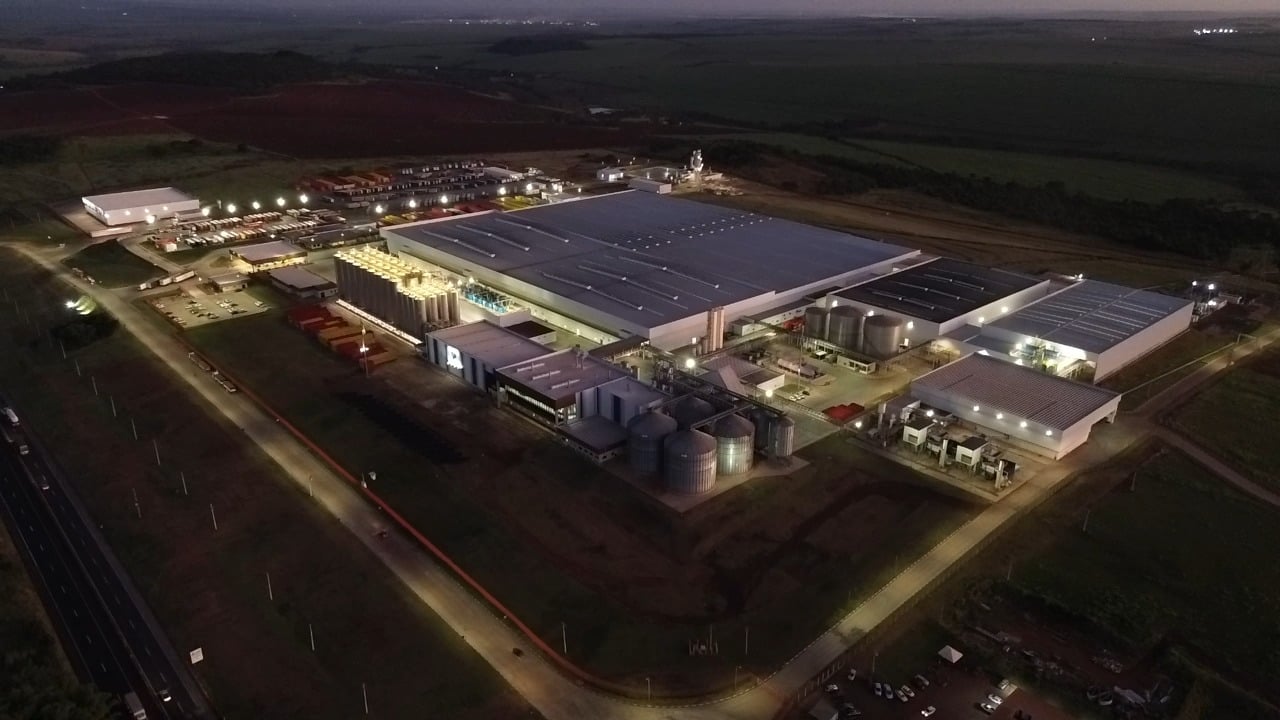 Fábrica do Grupo Petrópolis em Uberaba, Minas Gerais.