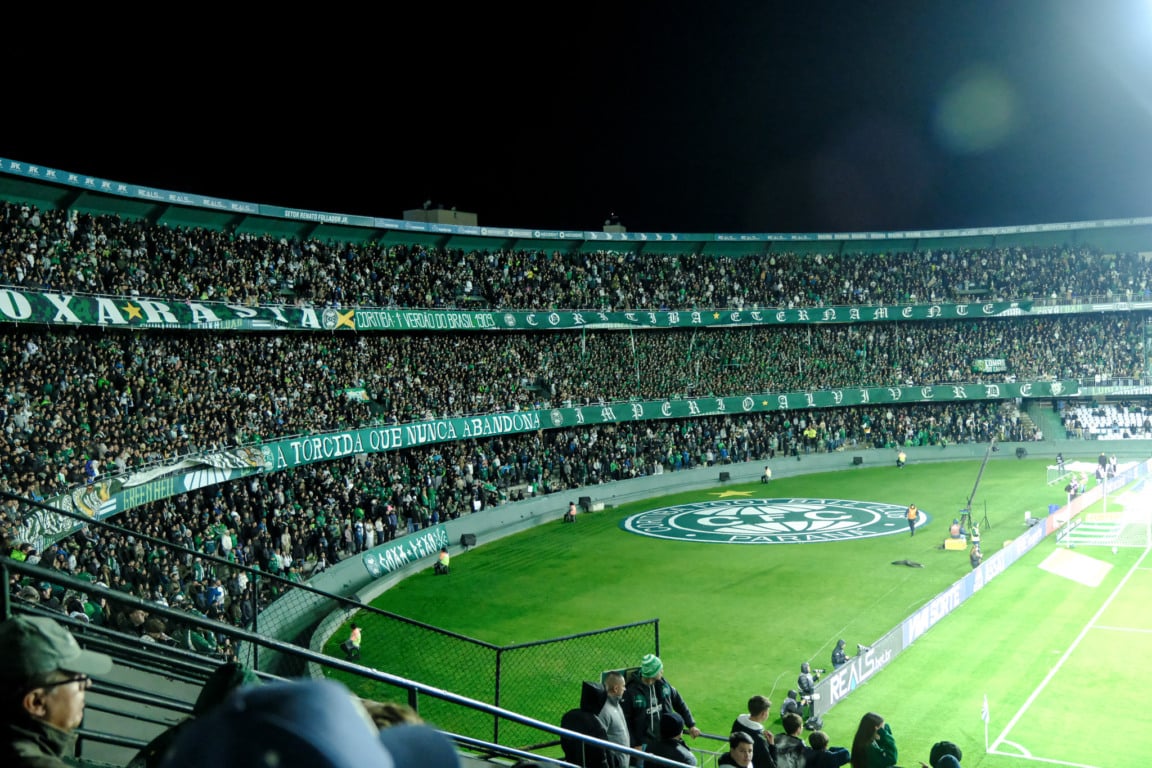 Jogo do Coritiba e Chapecoense no Couto Pereira
