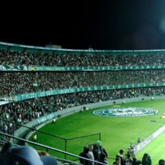 Jogo do Coritiba e Chapecoense no Couto Pereira
