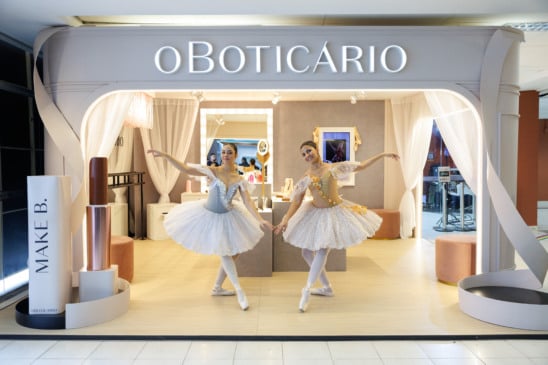 Estande de O Boticário no Festival de Dança de Joinville produzido pela Befour
